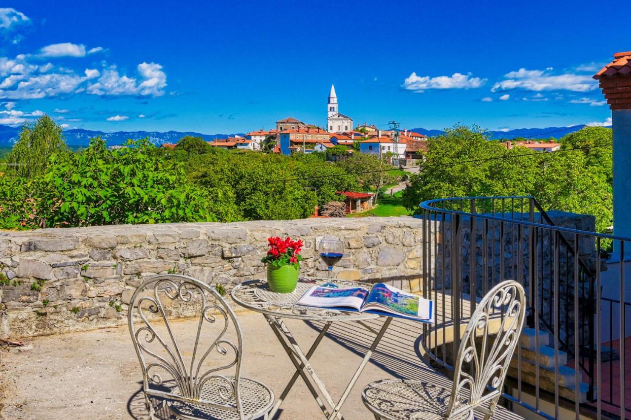 Вилла Karst House Zan Pliskovica With Private Pool Dutovlje Экстерьер фото